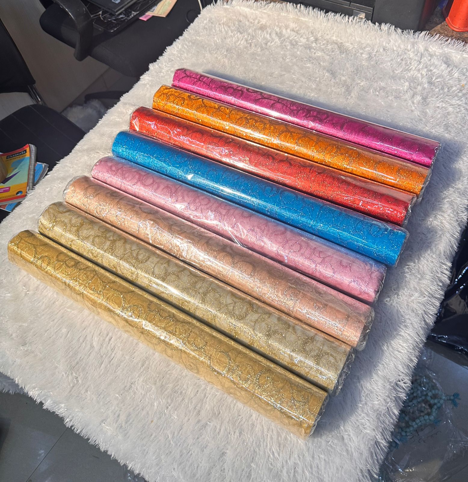 Fancy Tissue Roll- (10 Yards, breath-19in)