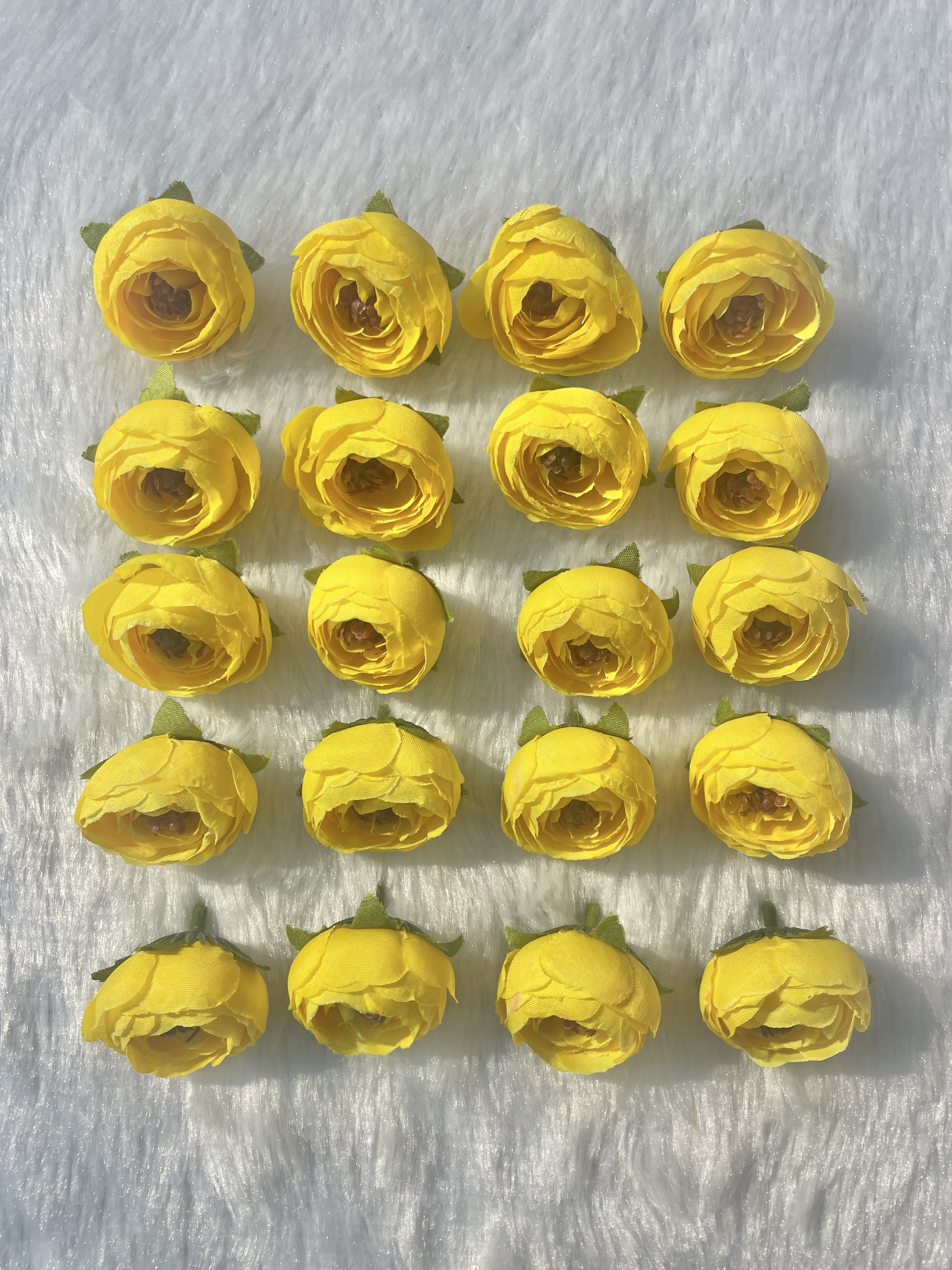 Yellow Peony(20 pieces)
Size-4cm