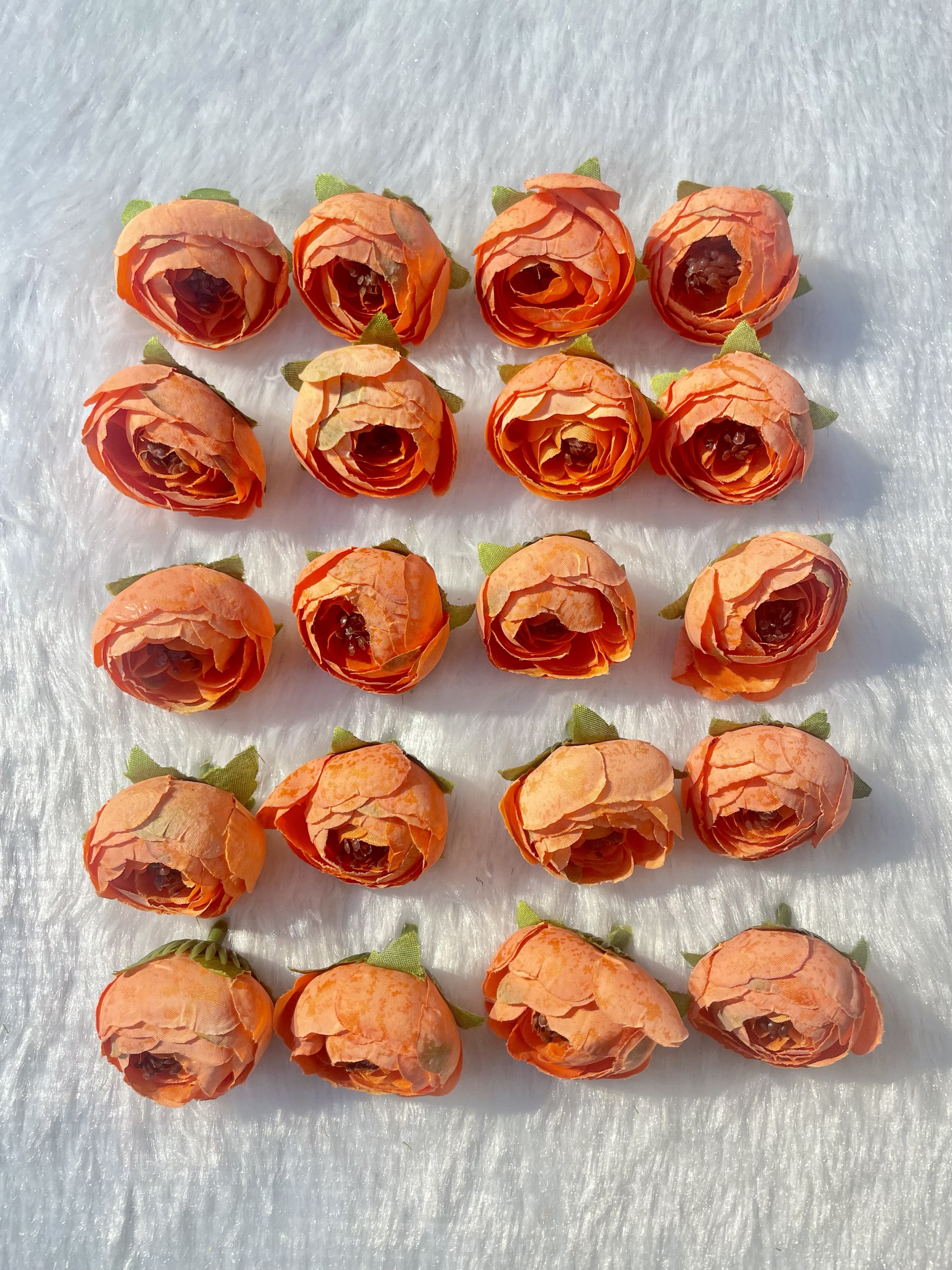 Dusty Orange Peony (20 pieces)
Size-4cm