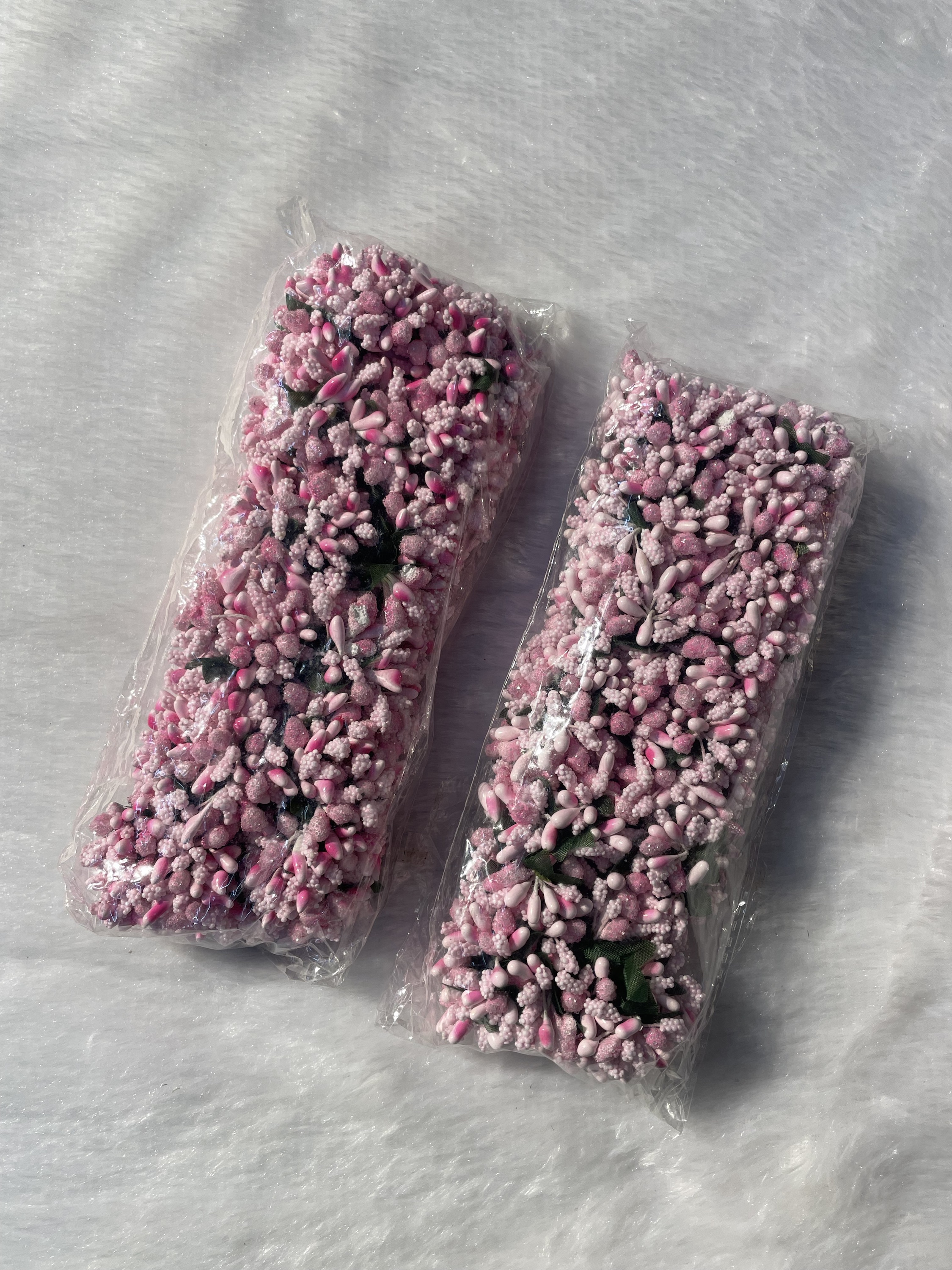 Light pink pollen (1 packet)
12 bunches in 1 pack