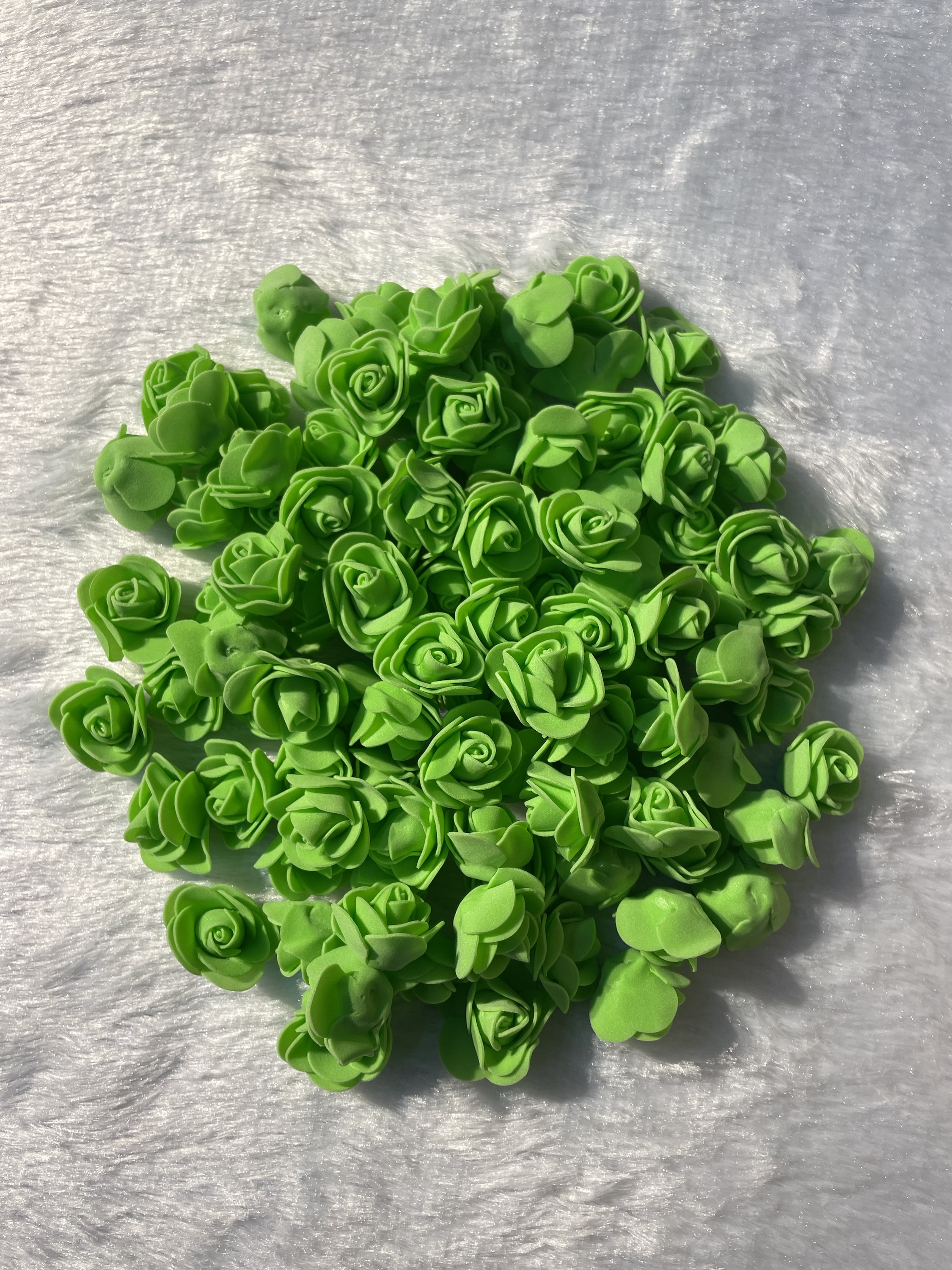 Green foam flower (500 pieces) size-3cm