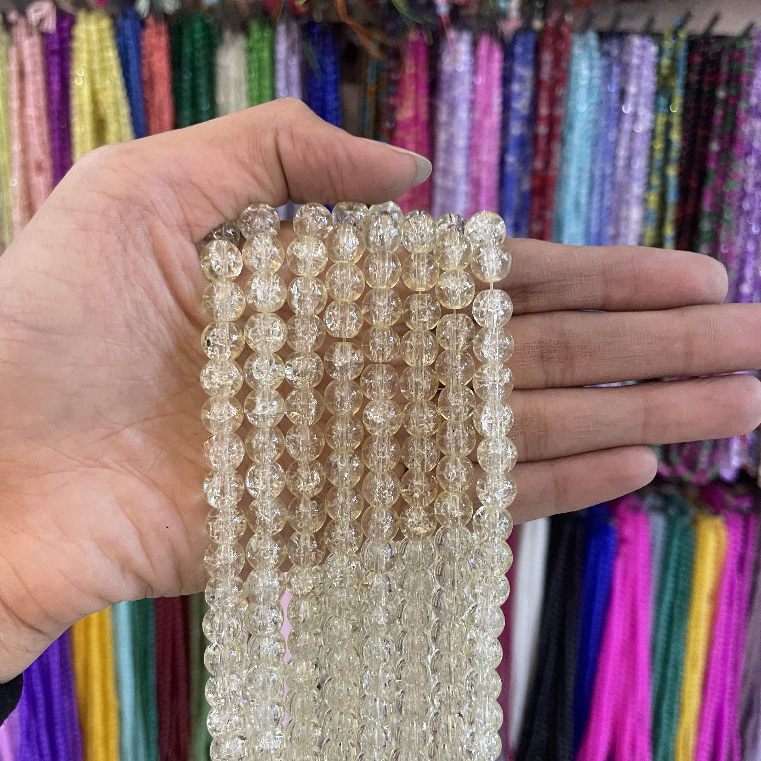 Off white crackle 1 line (8mm)