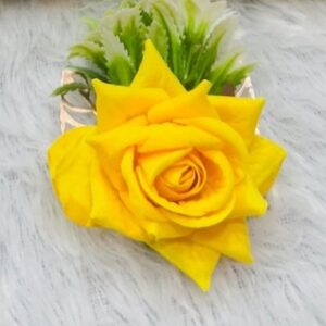 Velvet brouch rose ( Yellow )