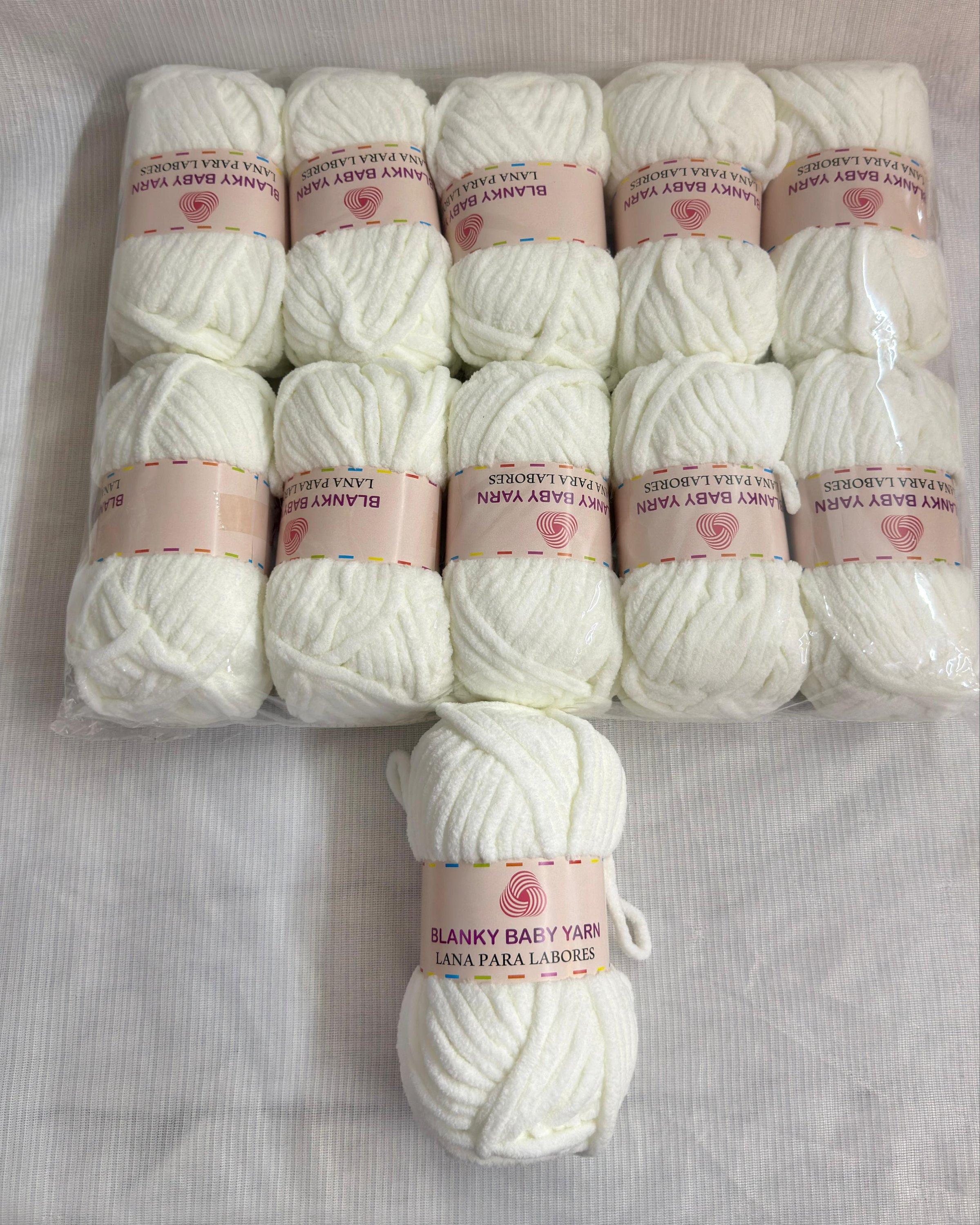 Soft Baby Yarn white